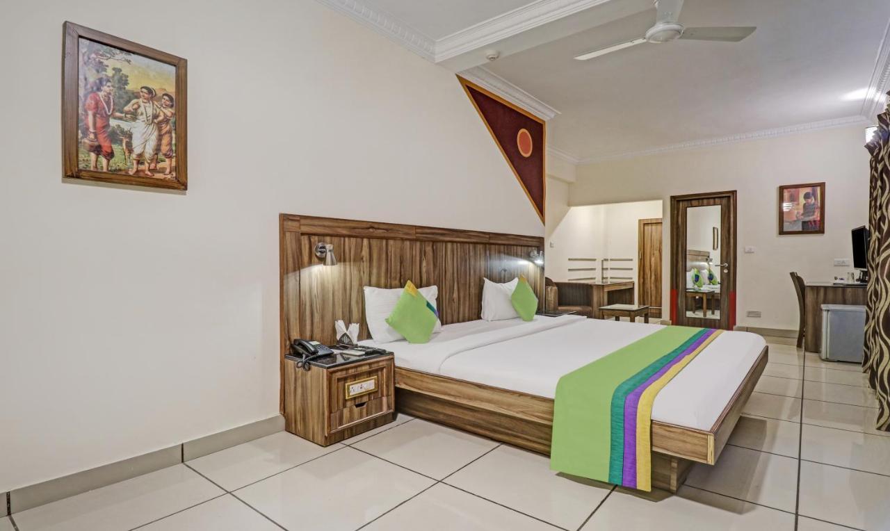 Treebo Komfort Suites, 3 Km From Mysore Palace Luaran gambar