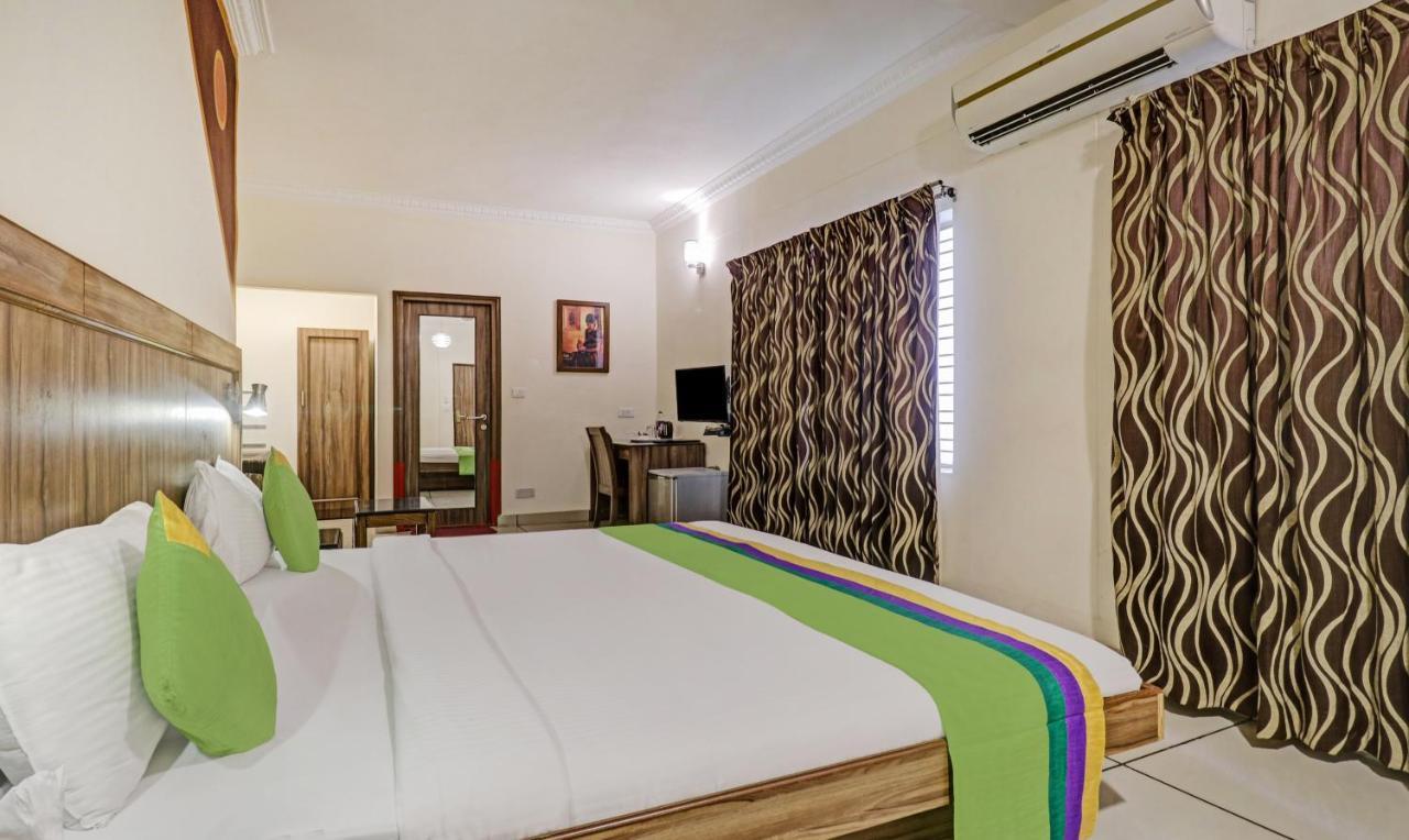 Treebo Komfort Suites, 3 Km From Mysore Palace Luaran gambar