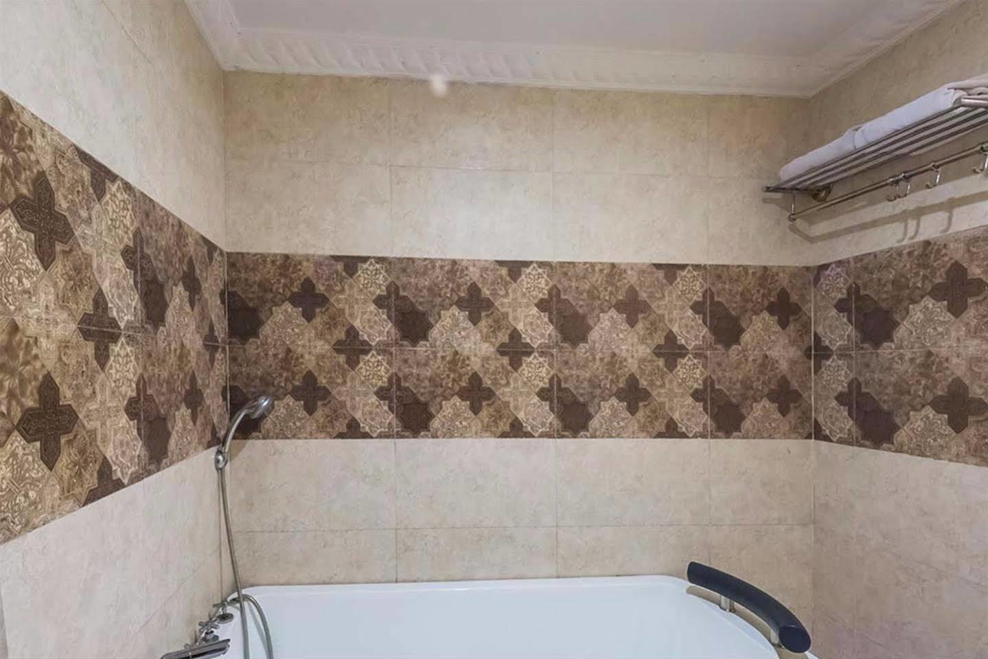 Treebo Komfort Suites, 3 Km From Mysore Palace Luaran gambar
