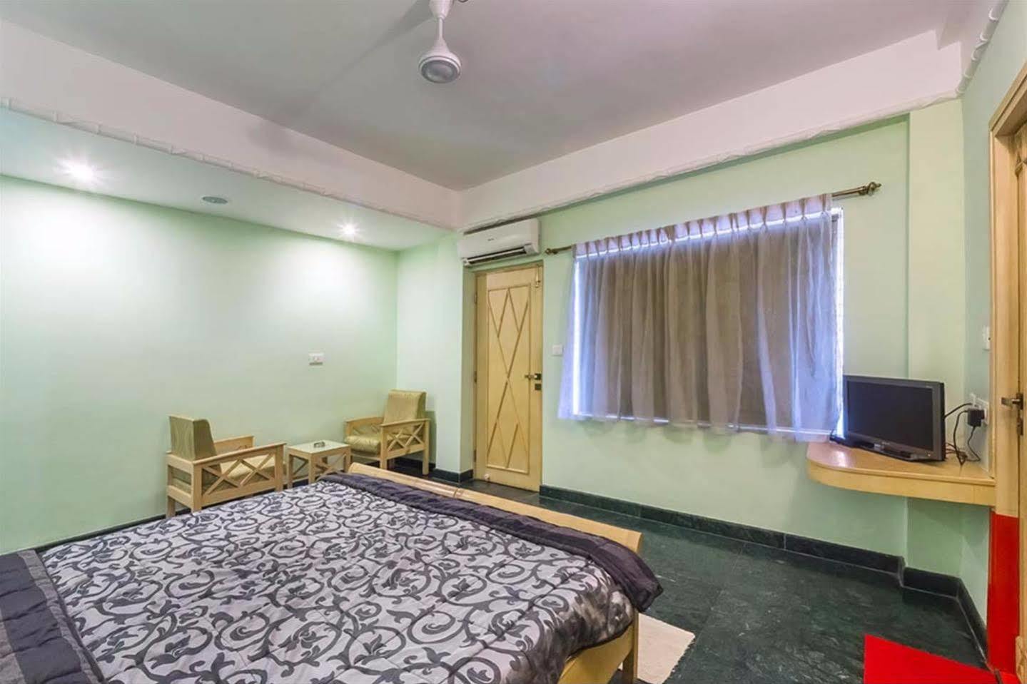Treebo Komfort Suites, 3 Km From Mysore Palace Luaran gambar