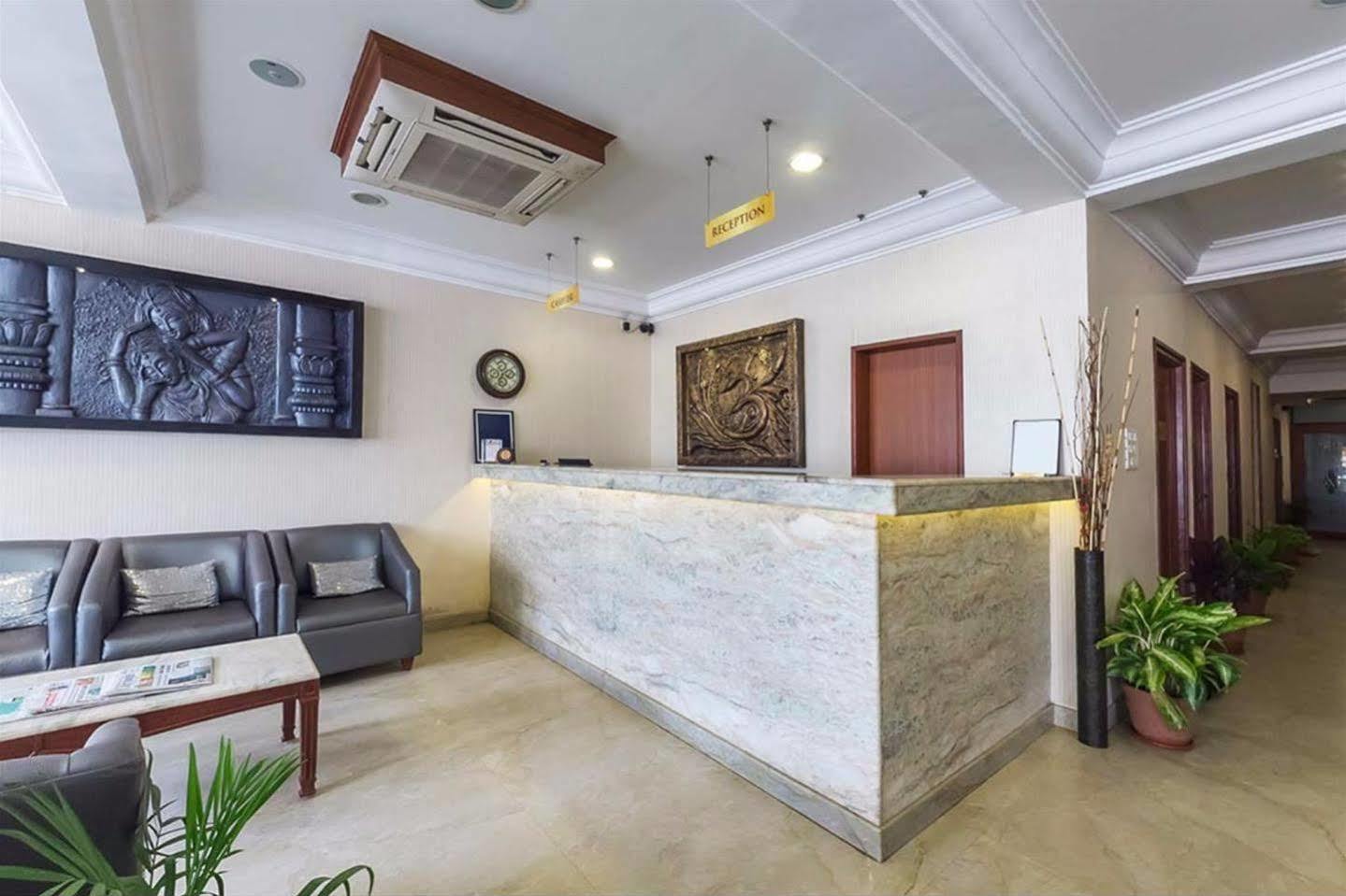 Treebo Komfort Suites, 3 Km From Mysore Palace Luaran gambar