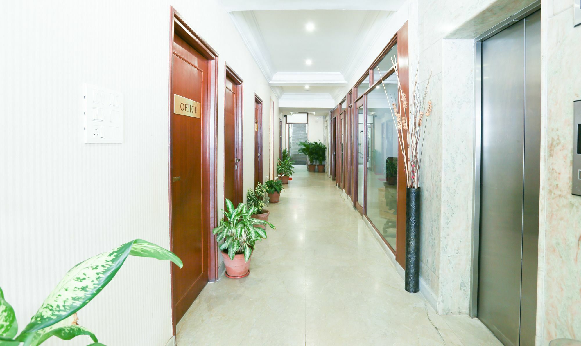 Treebo Komfort Suites, 3 Km From Mysore Palace Luaran gambar